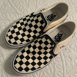 Vans Classic Checkered black and white size 6